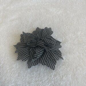 Girls Hair Bow 3" Wide‎ Black & White Houndstooth Alligator Clip NEW In Package